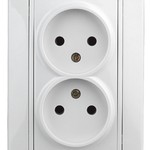 1Э-204-01 Intro Розетка 2X2P Schuko, 16А-250В, СУ, б.л., Plano, белый (10/100/1500)
