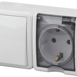 11-7401-01 ЭРА Блок розетка+выключатель IP54, 16A(10AX)-250В, ОУ, Эра Эксперт, белый (8/80/1280)