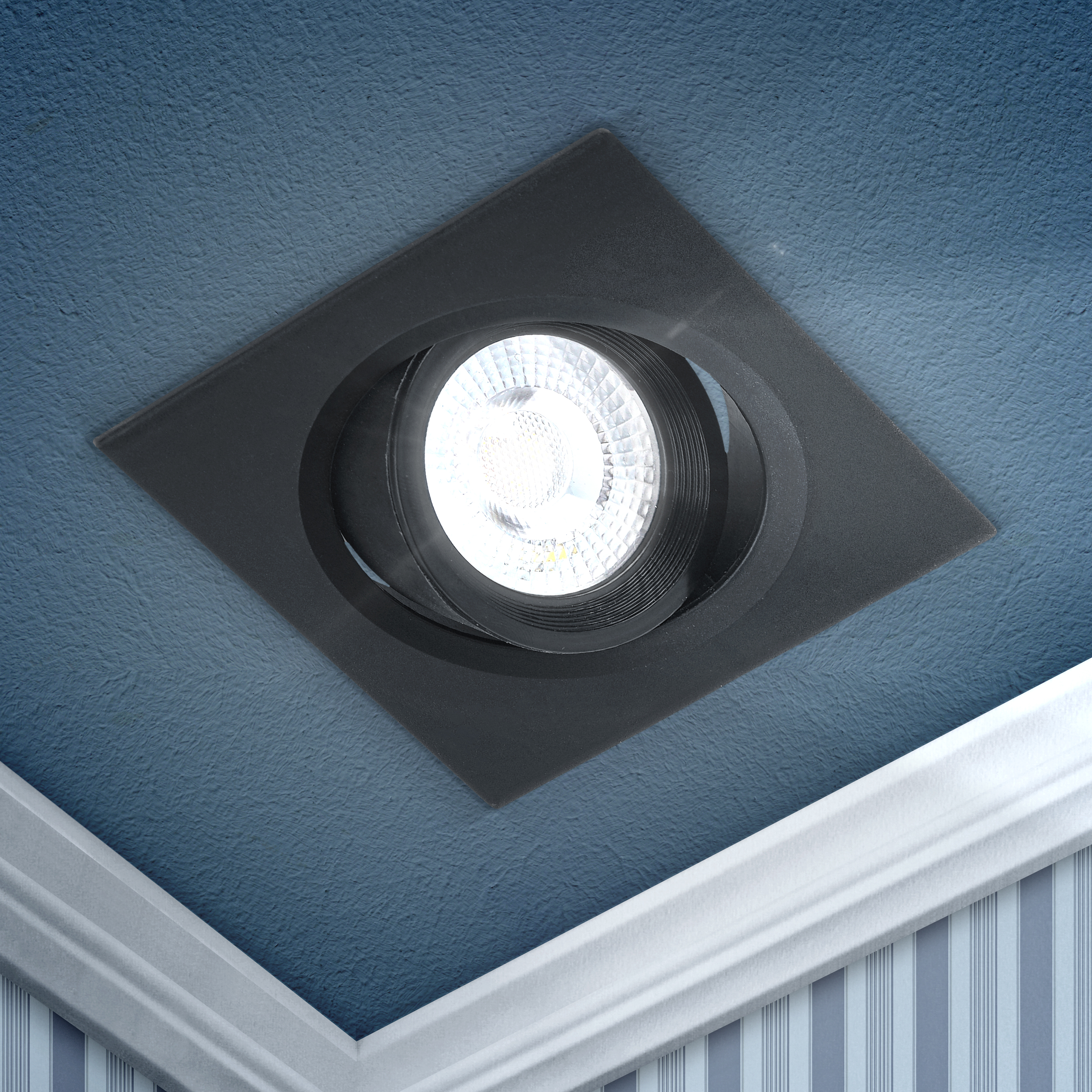 KL LED 21A-5 4K BK Светильник ЭРА Светильник ЭРА светодиодный квадратный поворотн. LED SMD 5W 4000K, черный (100/1600)