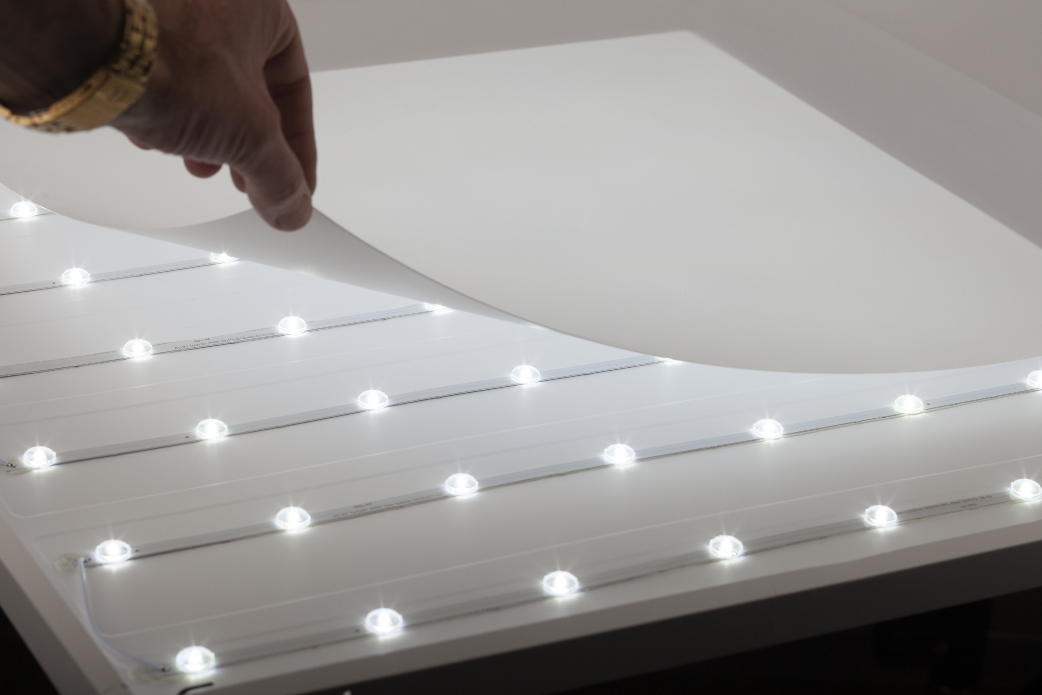 Светильник светодиодный ЭРА  SPO-1-40-6K-M [4] 40Вт 6500К 3060Лм IP40 595x595x25 с равномерной засветкой матовый